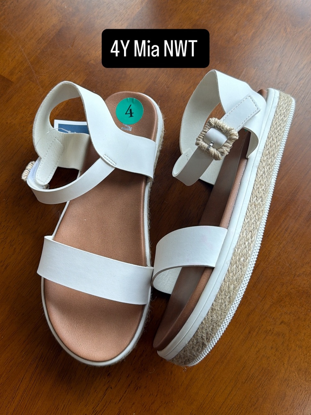 NWT mia white sandals